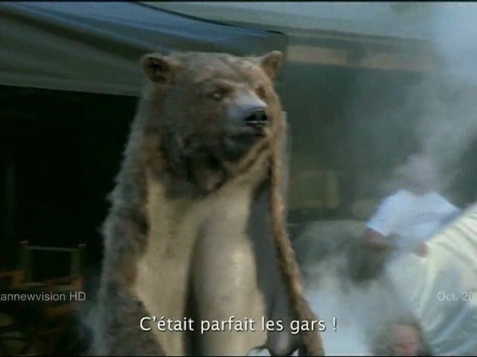 Publicité HD - CANAL+ ("L'Ours cinéaste") 2011