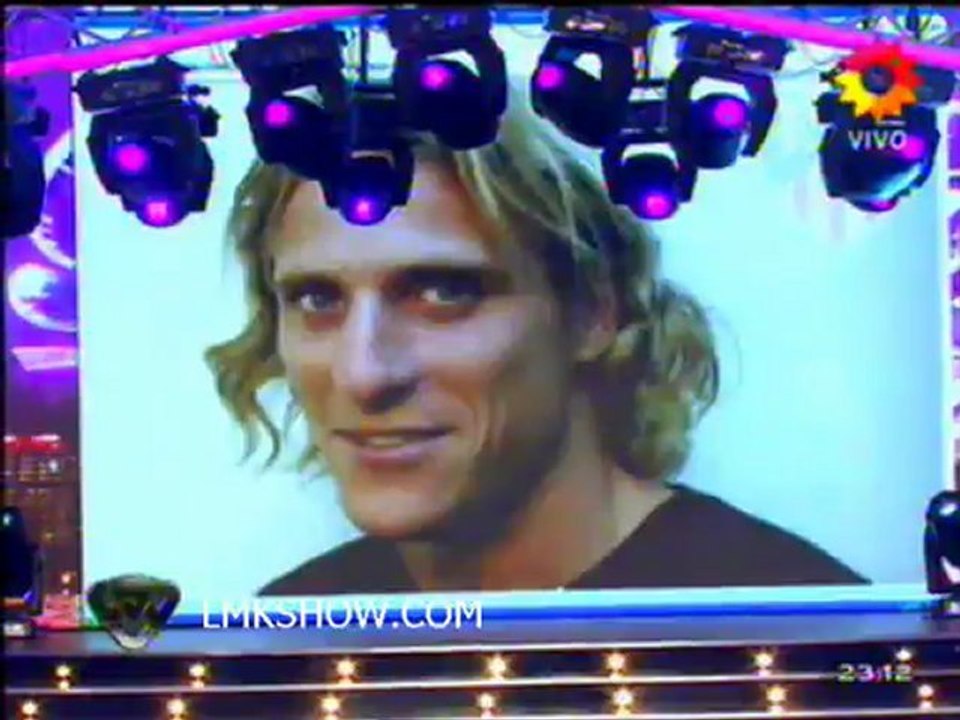 Chaves llora electrodance