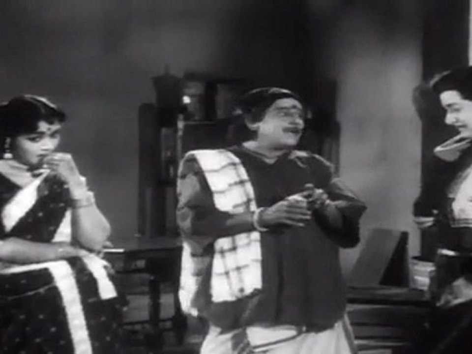 NEETHIKKUPIN PAASAM-Scenes 04.mov