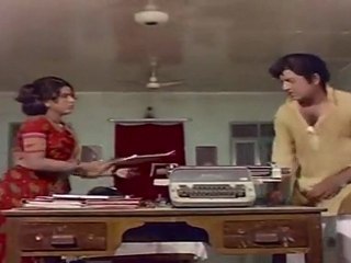 Aattukkara Alamelu - Rape Attempt