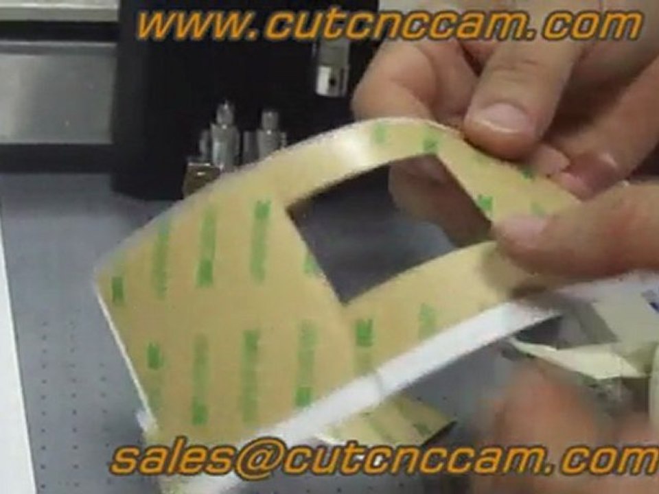 sticker cutting machine