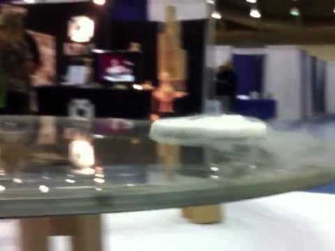 Lévitation : Démo de supraconducteurs quantiques