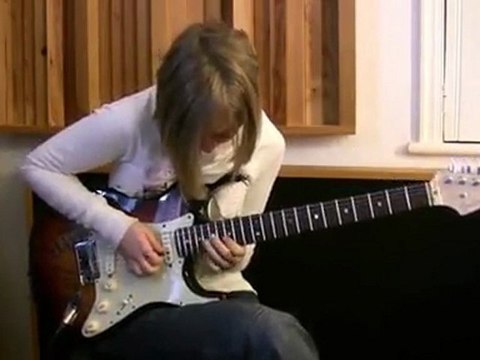 Guthrie Govan, Alex Hutchings & Jess Lewis playing and teaching at Monkeyfest 2011