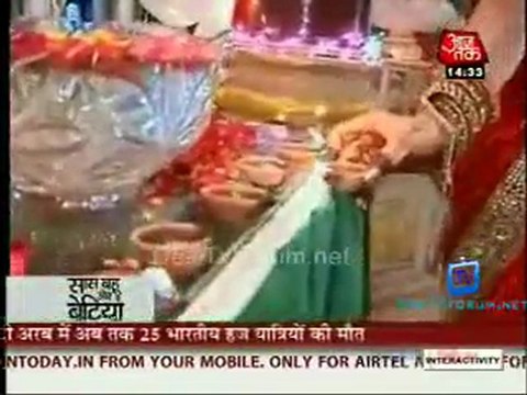 Saas Bahu Aur Betiyan [Aaj Tak] - 18th October 2011 Part1