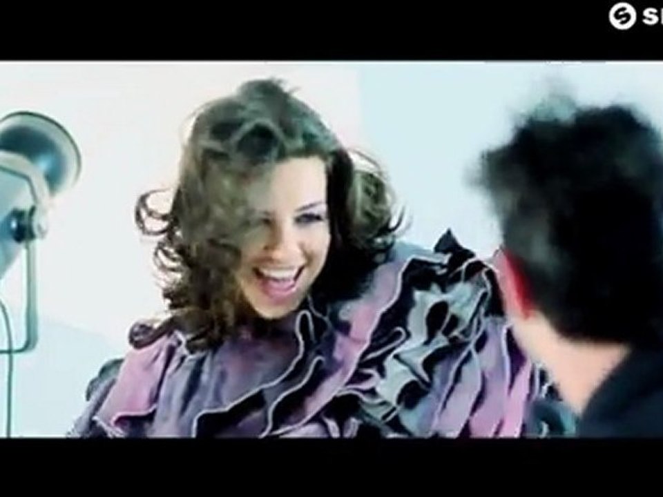 Maruja Retana - Right Through Me (Official Music Video)