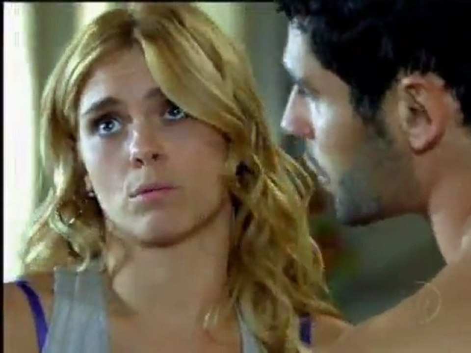 Fina Estampa  17/10/11   Wallace acredita que Teodora o ama de verdade
