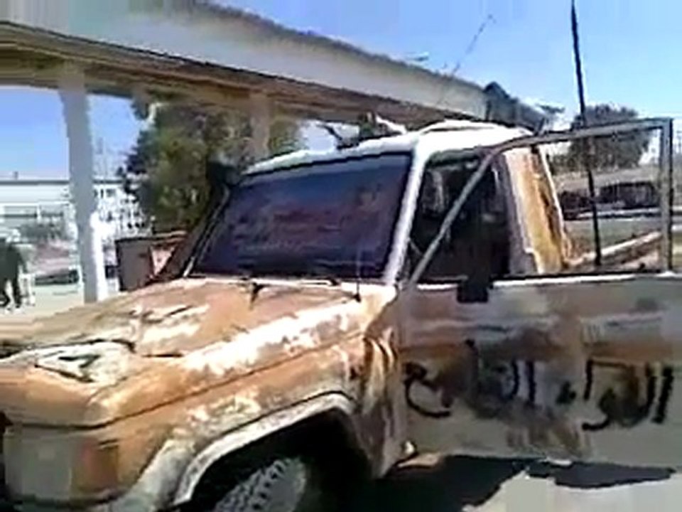Libya - 14.10.2011 - Green special forces liberate their hom