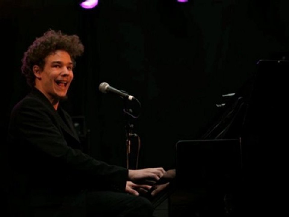 Manu Galure