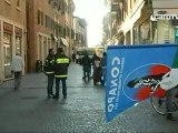Icaro Tv. Casse vuote, la Polizia in piazza