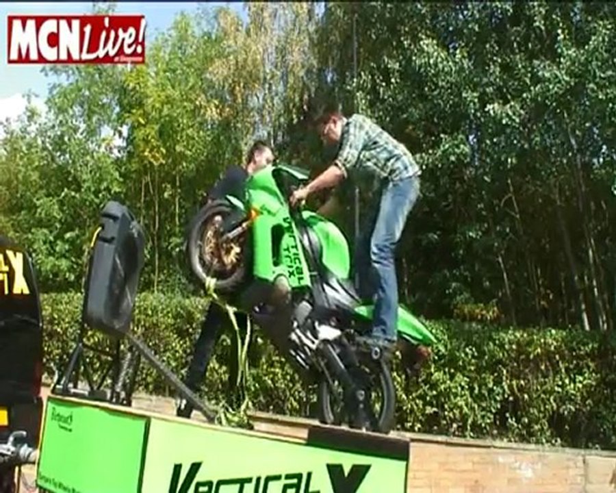 Vertical Trix visits MCN