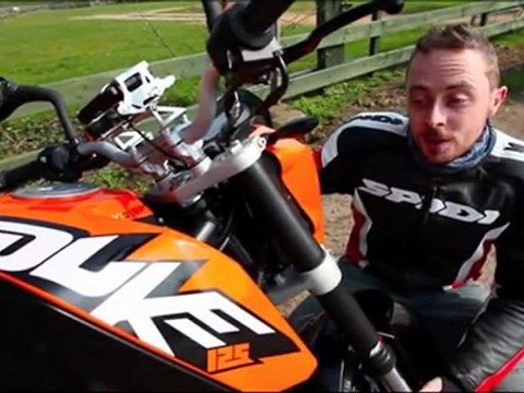 KTM 125 Duke first ride