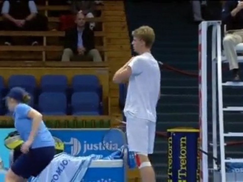 Stockholm - Anderson kämpft sich durch