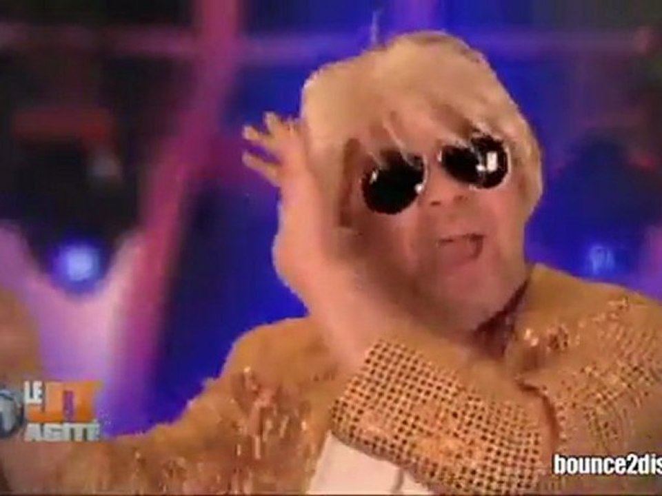 Interview du mc/présentateur DERKA by Jude - bounce2dis.com - OCT2011