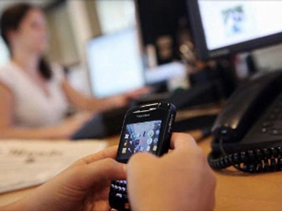 konkurs Orange htc 7