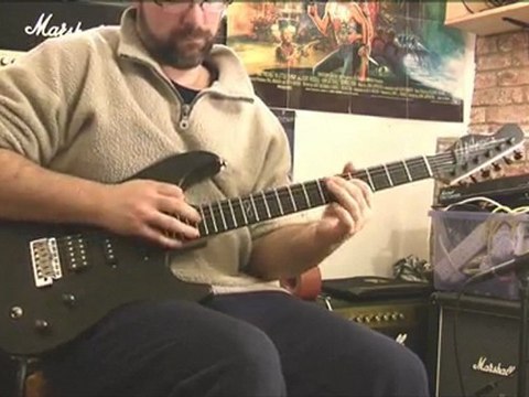Midnight shred - Jamming on some Satriani, Vai etc