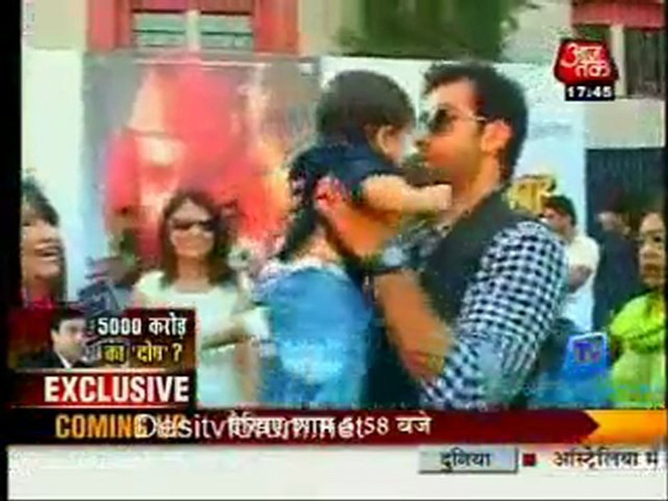 Movie Masala [AajTak News] - 19th October 2011 Watch Onlinne p2