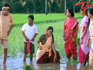 Funny Bet Between Ali - Potti Rambabu In Fileds