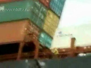 Откачку мазута приостановили из-за шторма