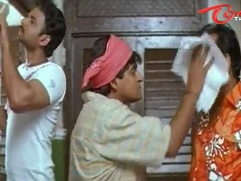 Sudhakar Throws Hammer On Brahmanandam - Comedy Scene