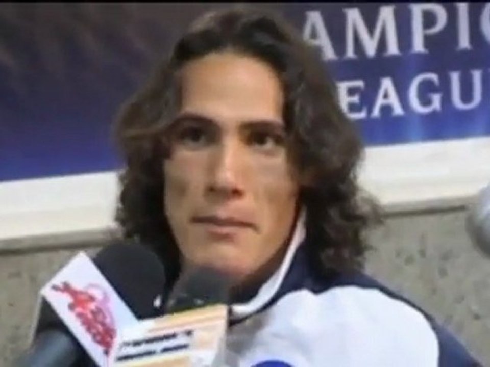 Cavani unterstreicht den Mannschaftsgedanken