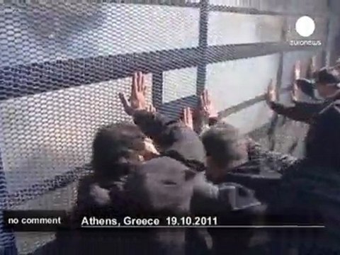 Violences en marge des manifestations en Grèce - no comment