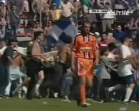 37 - Pistoiese - Napoli 0-1 (con festa promozione) - Serie B 1999-2000 - 04.06.2000 - TGR3