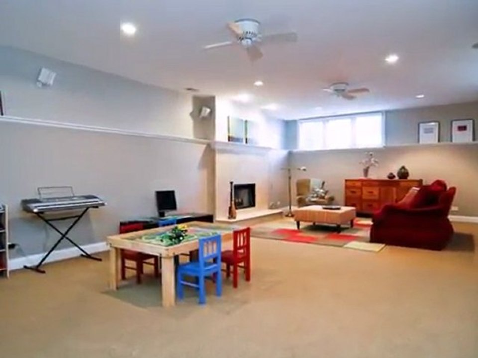 Home for Sale listed by Jeff Lowe Real Estate Agent