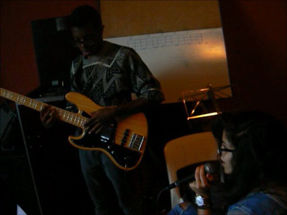 Bonobo - Stay The Same remix by Shaggie & Chris