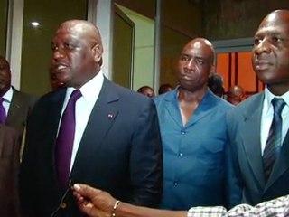 HAMED BAKAYOKO FELICITE LA POLICE AEROPORTUAIRE