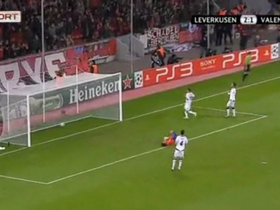 Bayer Leverkusen 2-1 Valencia (Group E) -19.10.2011