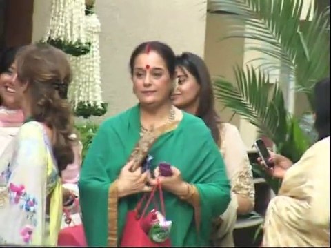Bollywood Celebrities Attend Aishwarya Rai Bachchan's Baby Shower – Latest Bollywood News