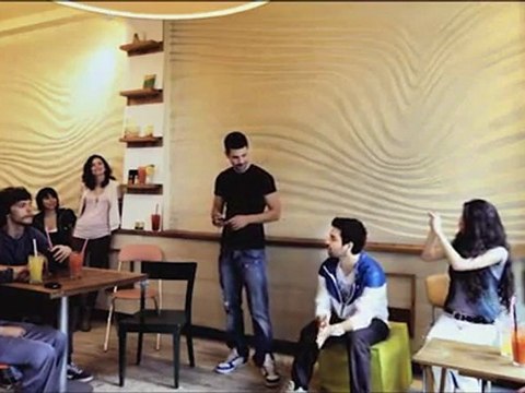 Napíš text pesničky s dvoma prstami