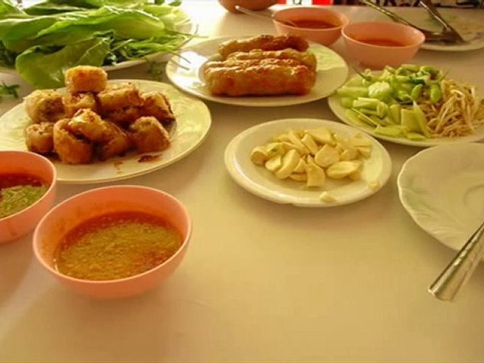 Food Court @ Thalat Sow Morning Market Vientiane Laos