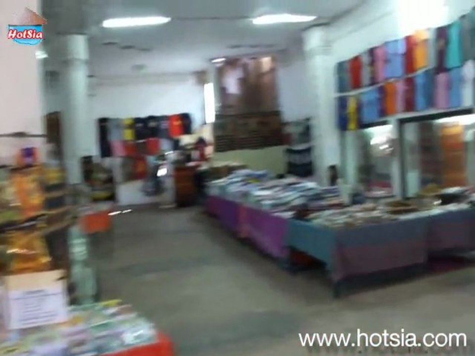 patuxai lao