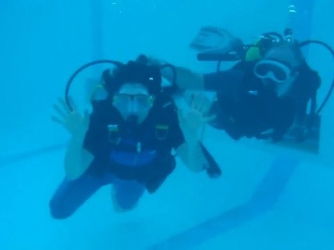Initiation à la plongée sous marine en piscine - baptême