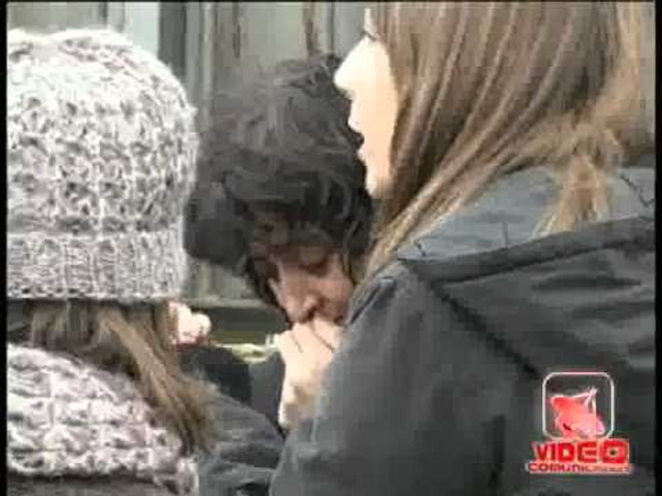 Napoli - Mazzette per evitare abbattimenti sigilli