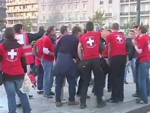 Greek plan passes first vote