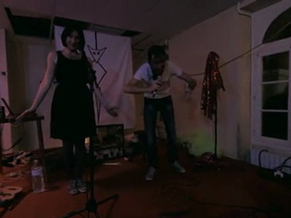 Romeo - On va tous mourir (Live @ Espace Provisoire, Le Mans)