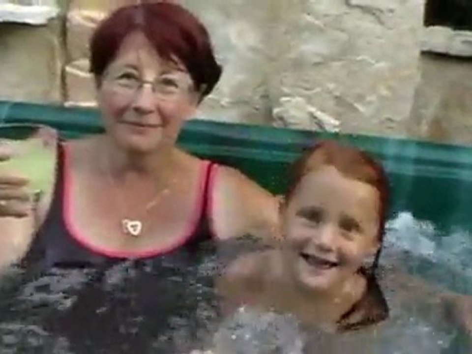 Mamie chez le chirurgien ...