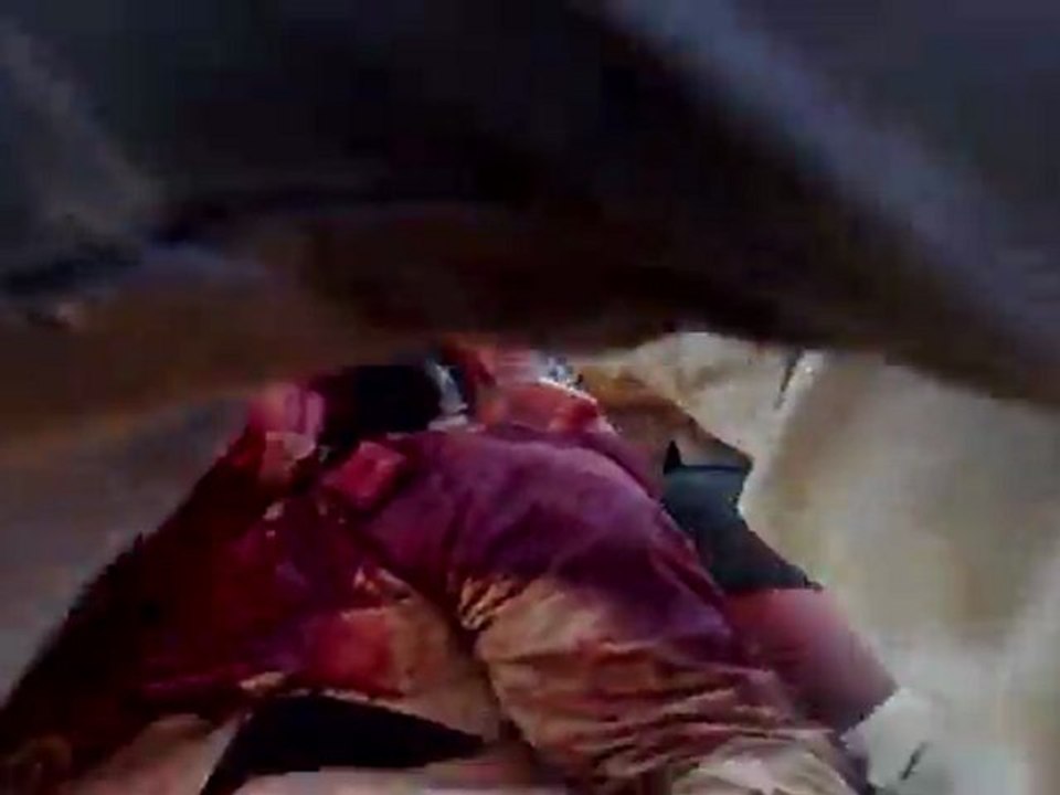 Dokument: Kämpfer filmt toten Gaddafi