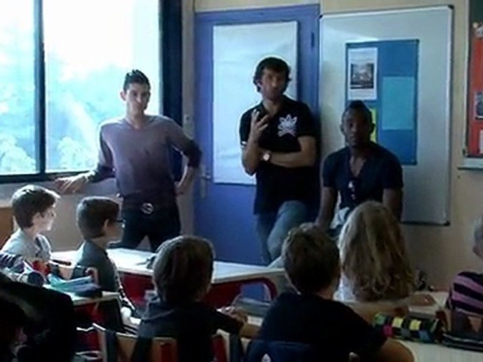 PLEIN CADRE : SUR LES BANCS DE L'ECOLE