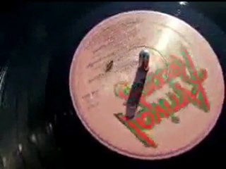 CELINA  bewniyid Americani Aromi nir averani