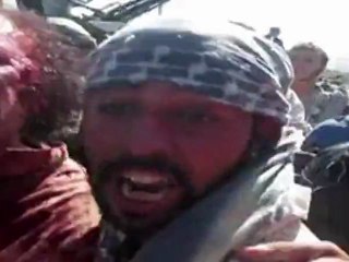 Gadafi vivo en el momento de su captura