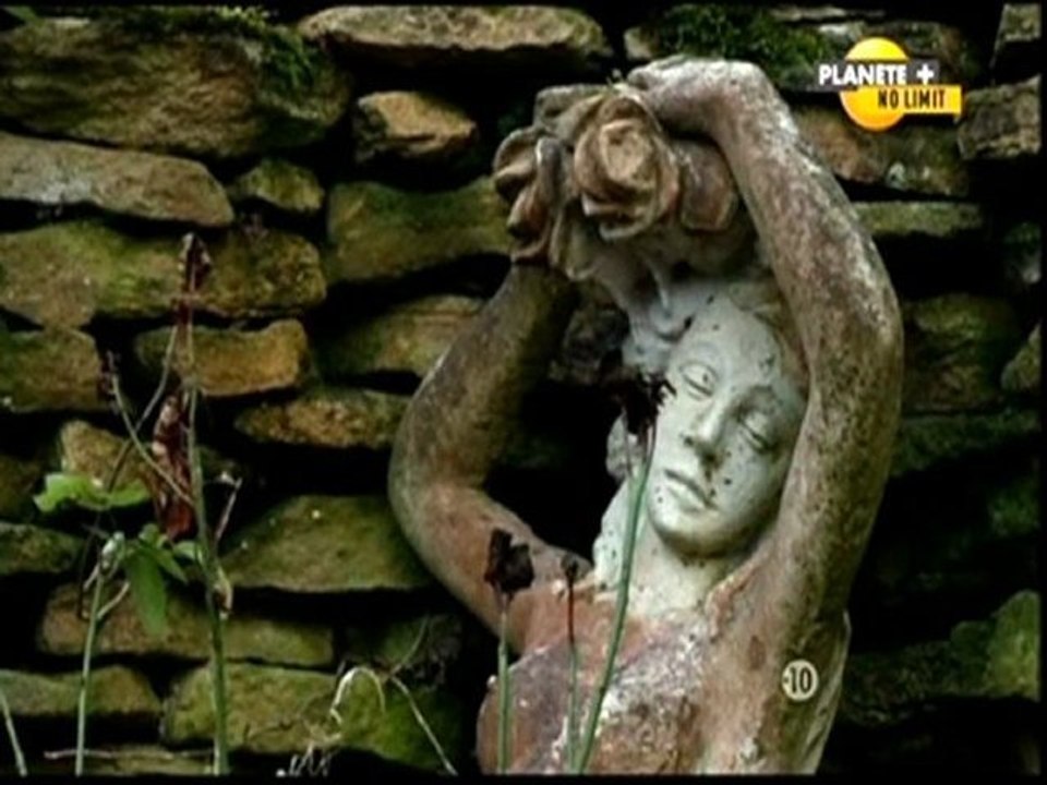 Esprit montre-toi... Le mort saisit au vif (1/3)