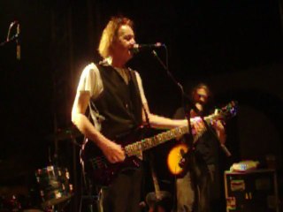 Chris BAILEY  et   H-BURNS à la DYNAMO -- TOULOUSE -- le 15 OCTOBRE 2011