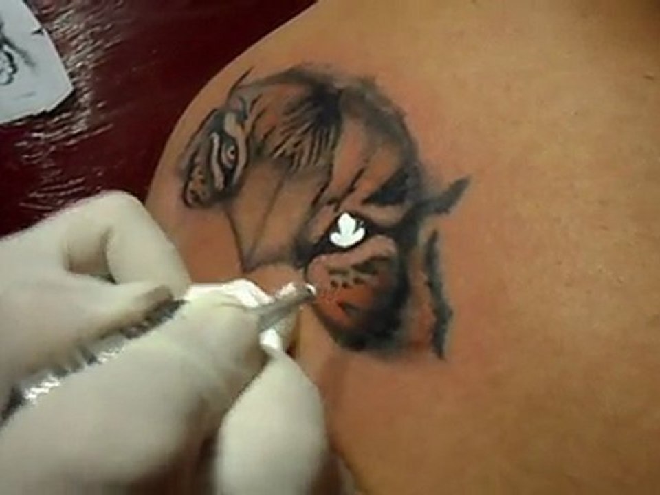 Kaplan dövmesi tattoo by murat dövme çalışması tiger tattoo istanbul