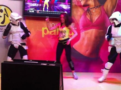 Les biker scouts de la 501st FR dansent à la Paris Games Week !