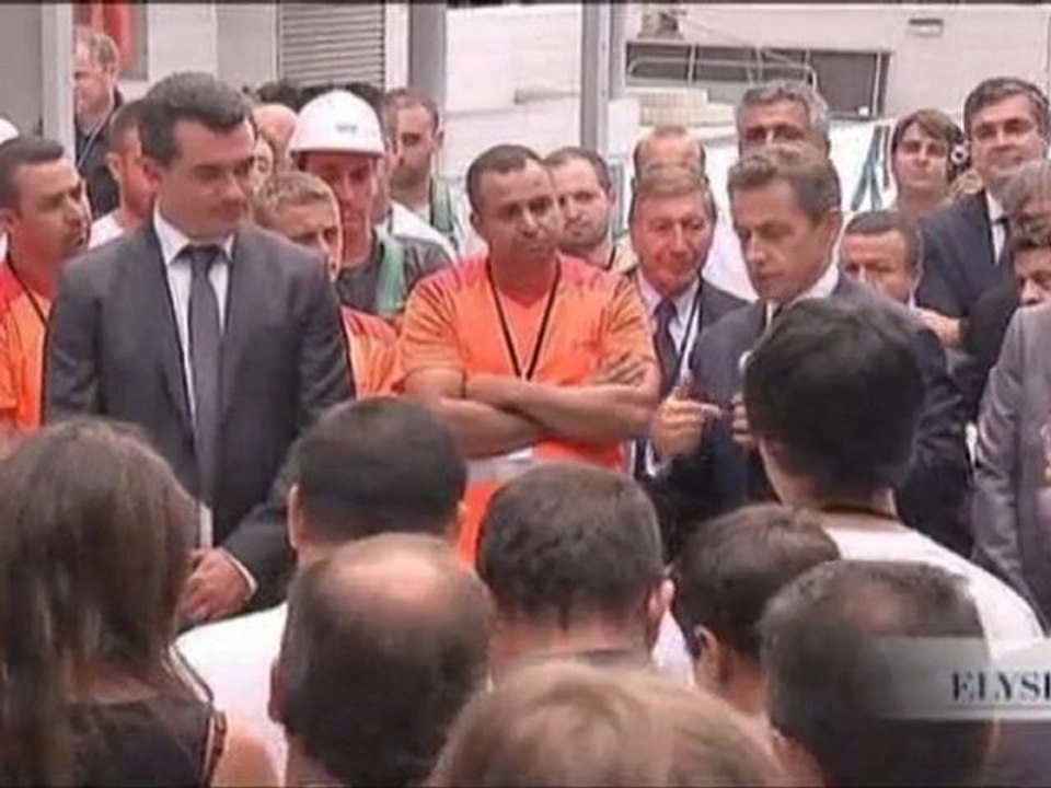 Discours devant les ouvriers