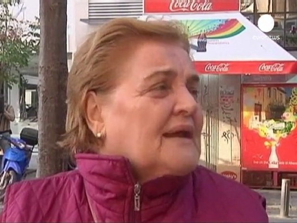 Des Grecs chaque jour un peu plus brisés