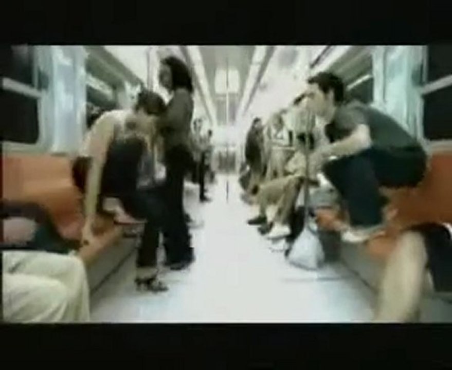 Des rencontres dans le métro comme ça lol
